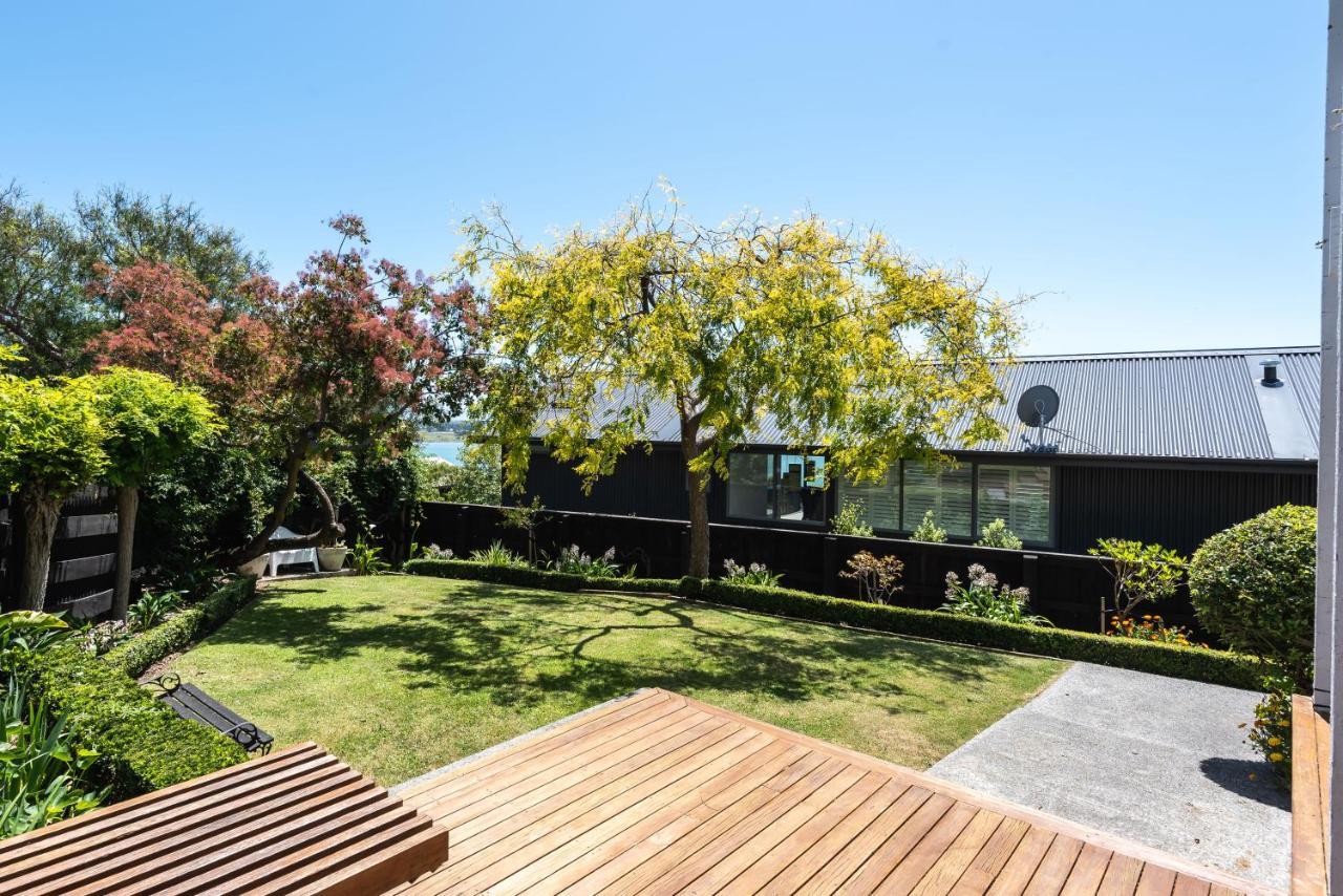 Retro Living - Lush Garden Lägenhet Christchurch Exteriör bild